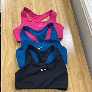 Nike Sports Bras Moisture-Wicking Support